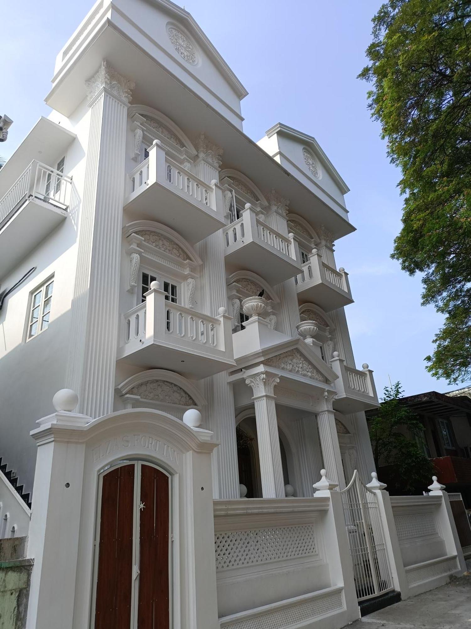 Elzas Fort Inn Kochi Luaran gambar
